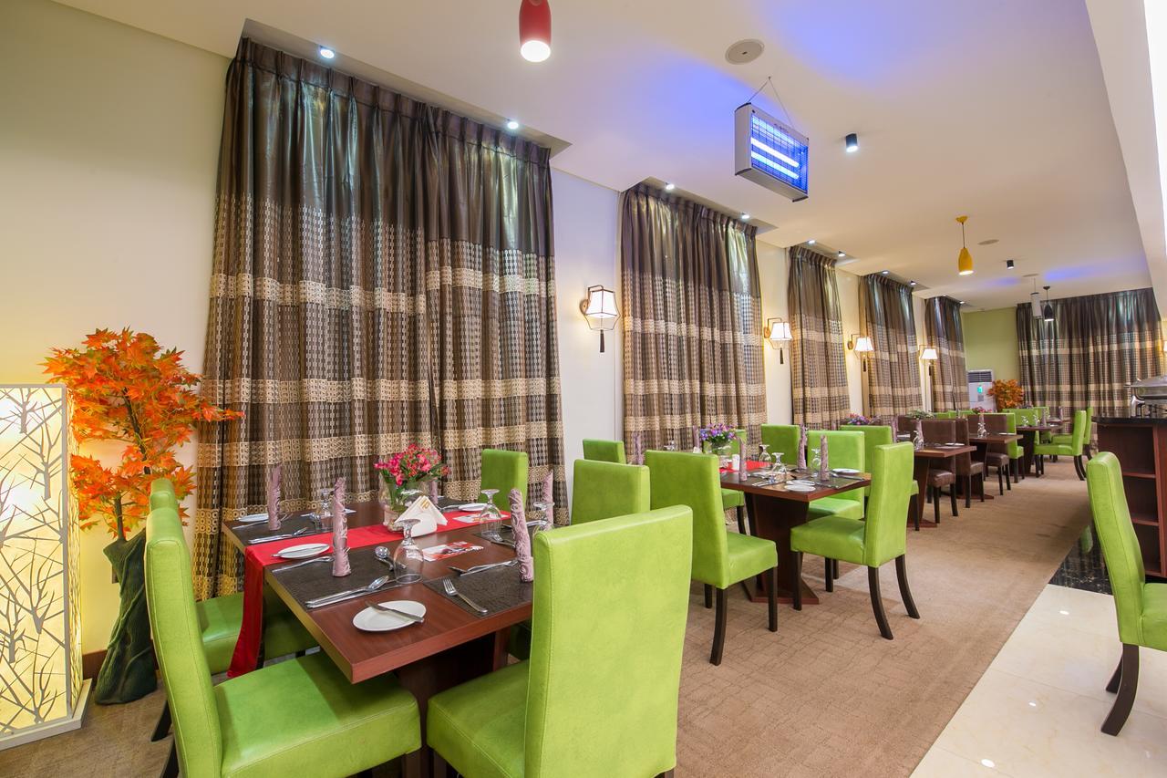 Grand Pela Hotel & Suites Абуджа Экстерьер фото